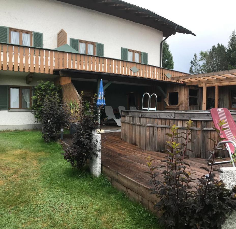 Zur Neuen Post Landgasthof Herzogsreut Exterior photo