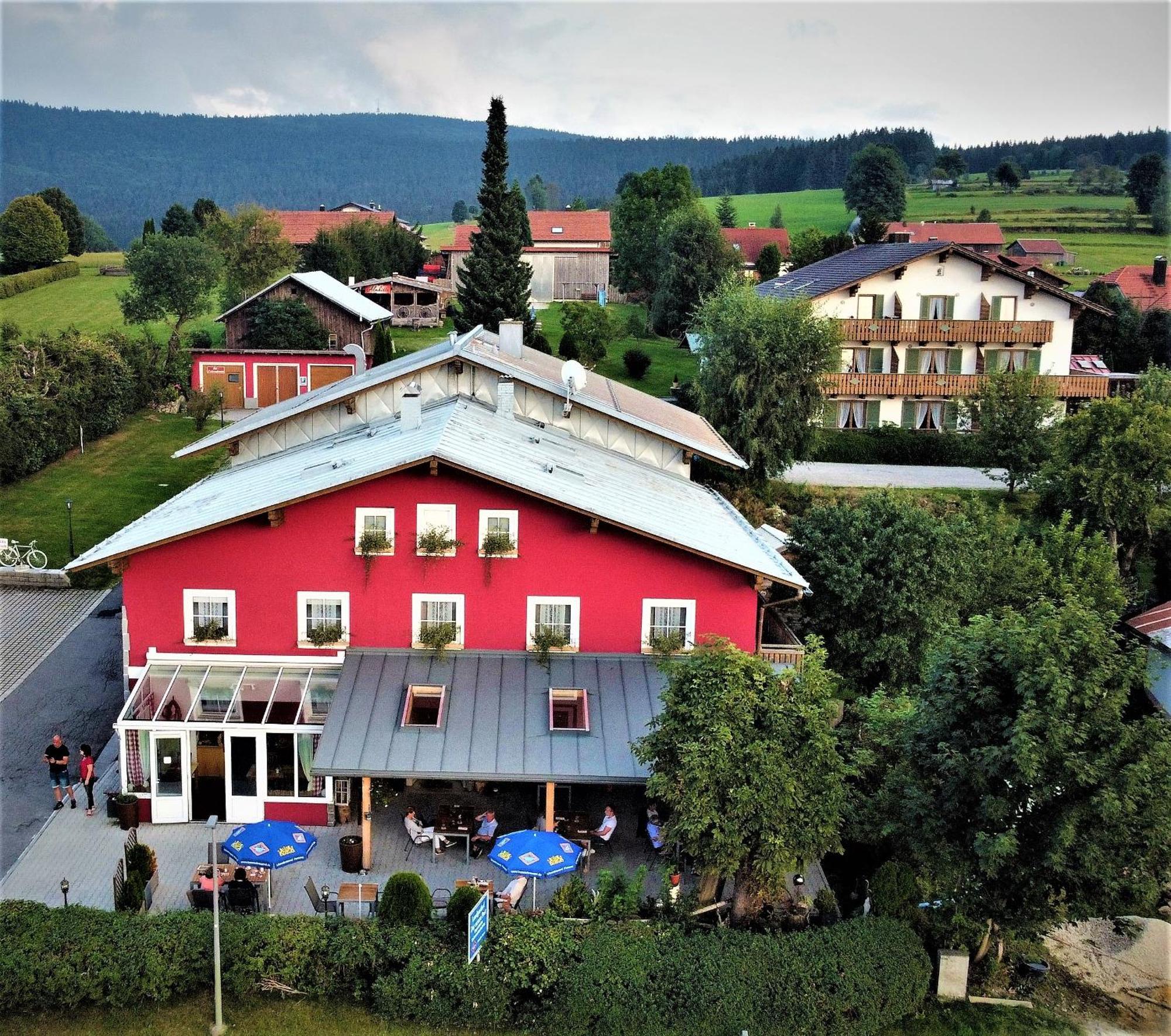Zur Neuen Post Landgasthof Herzogsreut Exterior photo